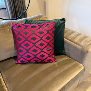 Kussen Colmore ‘Pink Green’